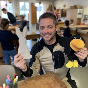 Erlebnisreicher Tag in der Holzwerkstatt für die Klasse 1b der Grundschule Sankt Martin